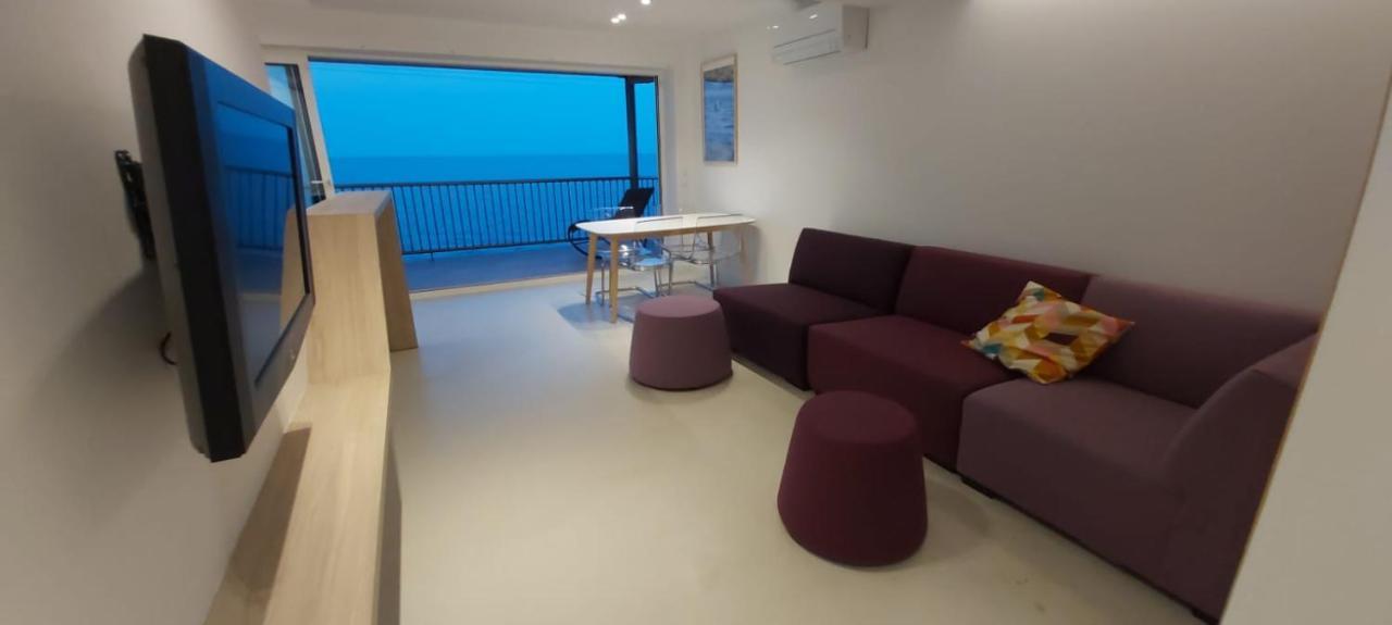 Jacuzzi & Sauna Apartment ! Salou Exteriör bild